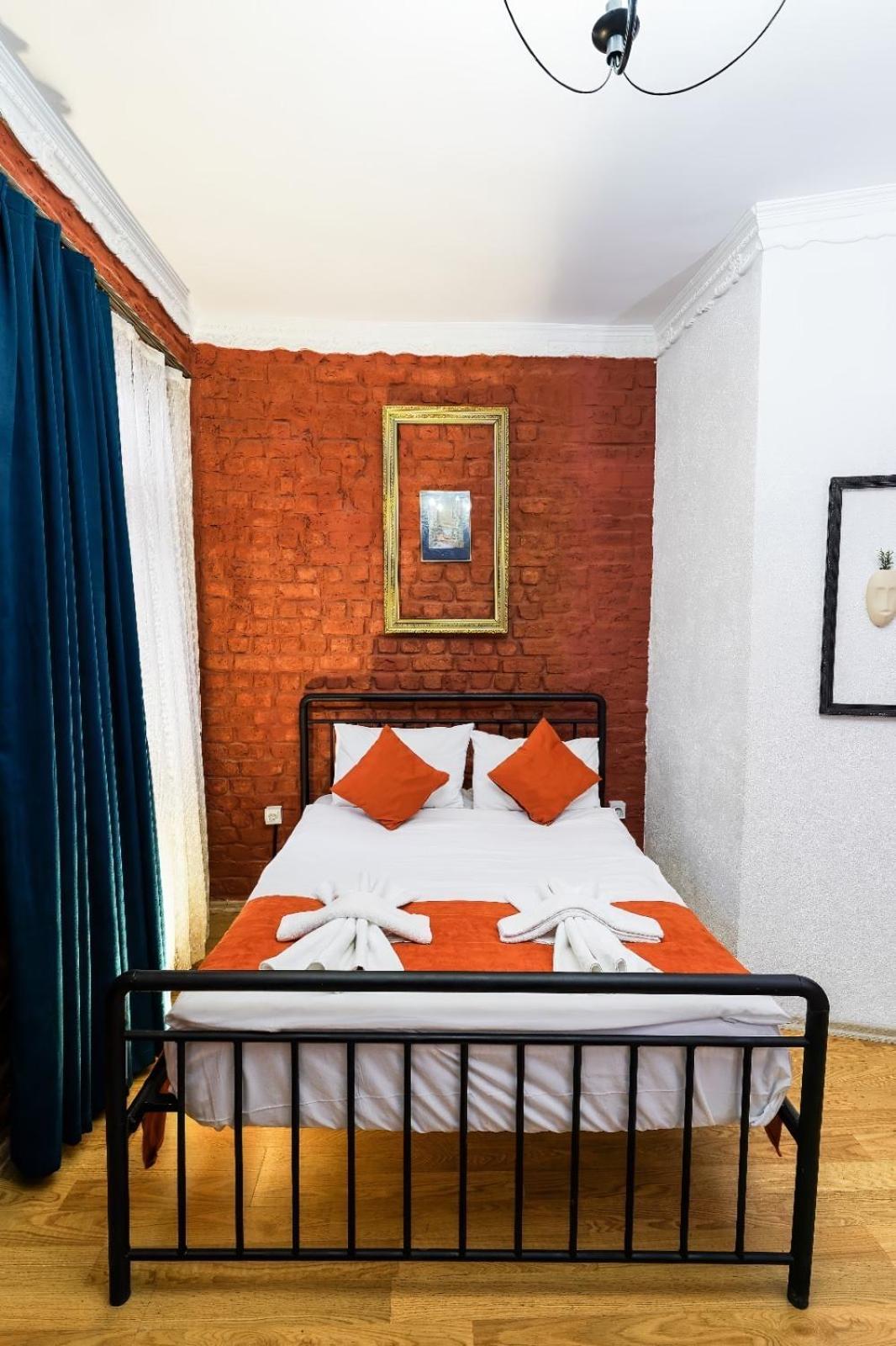 White Bolshoi Rooms Κωνσταντινούπολη Εξωτερικό φωτογραφία